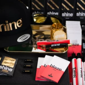 shine® ultimate experience briefcase